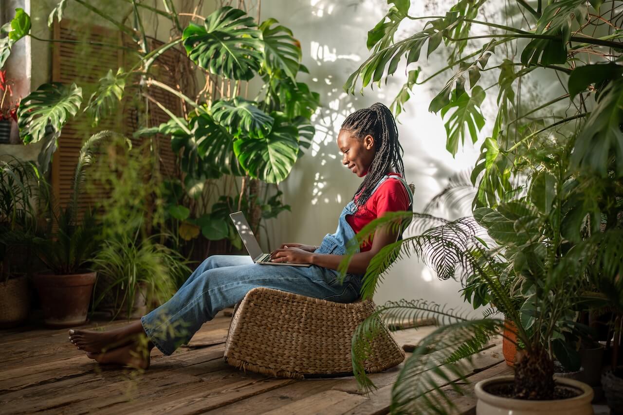 Wintergarten bepflanzen und als grünen Arbeitsplatz nutzen